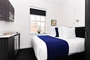 Stay Near Berklee College, Fenway & Newbury, #402 - Image 2