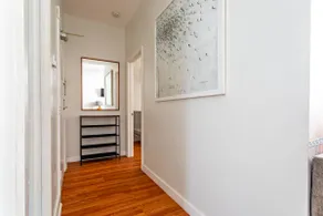 Charming 2BR-1BA-6 Beds | NYC | MetLife 15 min - Image 5