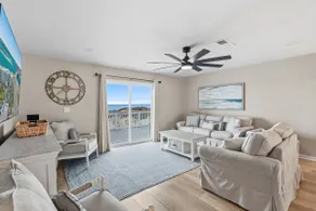 Mai Tide – Recently Renovated Classic Beach Hous - Image 2