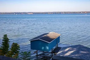 Lakeside Retreat w/ Dock, Fire Pit & Boat Rental - Image 2