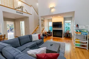 Newly Remodeled Rental, short walk to the beach - Image 4