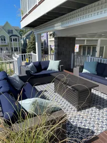Pet Friendly with Lake & Resort Views - Image 5