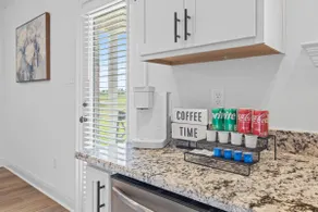 Hideaway Spot Where Southern Charm Stays - LT7950 - Image 5