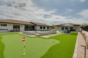 Game Room! Luxury Group Getaway in Fountain Hills - Image 2