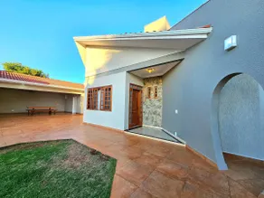 House in Noble Neighborhood near Waterfalls and Downtown - Image 2