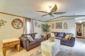 Bonneau Vacation Rental w/ Private Yard! - Image 4