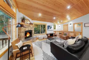 Modern Lake Tahoe Retreat Ski and Swim - Image 5