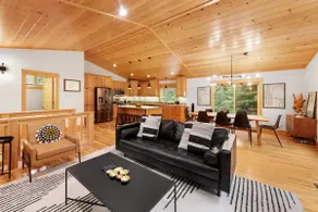 Modern Lake Tahoe Retreat Ski and Swim - Image 4