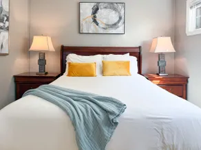 Sea View Escape - Image 5
