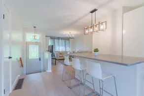 Luxury Cozy stay near Toronto+3 beds+kawartha lake - Image 4