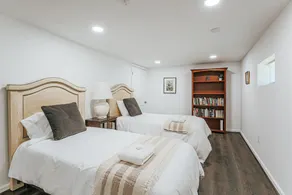 Cavalier Cocoon Apartment - Your own bathroom - Image 5