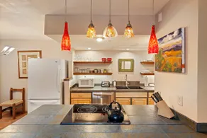 Fort Marcy 41 | Walk to Plaza | Kiva Fireplace | Full Kitchen | Hot Tub | Pool | 2 Levels - Image 2