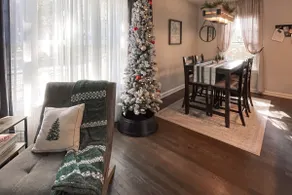 Walkable Dixieland District Gem with Yard - Image 4