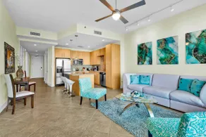 Waterfront dream condo with breathtaking views, pool, hot tub, & game room - Image 4