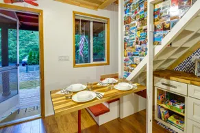 Adorable A-Frame Cabin, Steps to Lake Cushman! - Image 5