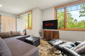 50 Mins to Canmore » Free Banff Pass » Fireplace - Image 4