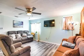 3 Mi to Beach: Remodeled Seminole Apt w/ Yard! - Image 4