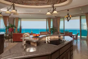 End Unit Penthouse at Esmeralda Private Jacuzzi - Image 2