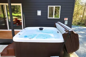 Fire Pit • Hot Tub • King Bed • Grill • Yoga Rm - Image 2
