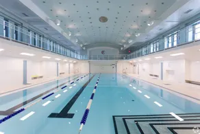 Modern 1B in Heart of Downtown • Pool & Spa • Gym - Image 4