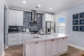 Luxury Designer Villa Bright Beautiful Brand New - Image 5