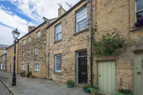 Cheeseborough House, full of character and charm. - Image 2