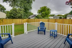 Walk to Beach: Hampton Home w/ Grill! - Image 2