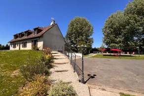 La Gravière - Festive Paradise with Private Pool - Image 2