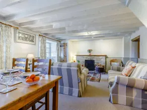 3 Bed in Weymouth oc-87065 - Image 5