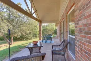 Quaint Noble Home: 6 Mi to University of Oklahoma! - Image 3