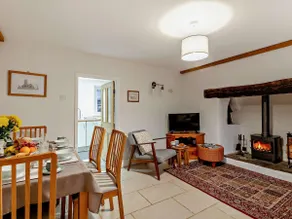 2 Bed in South Molton oc-55221 - Image 2