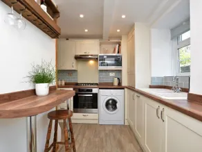 2 Bed in Hayfield oc-t30237 - Image 3