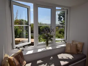 4 Bed in Dorchester oc-75851 - Image 5