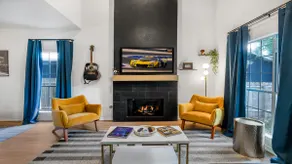 Speakeasy house with hot tub near UT and Downtown - Image 5