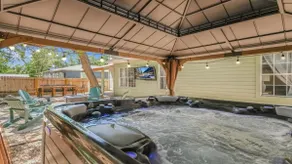 Speakeasy house with hot tub near UT and Downtown - Image 2