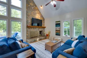 Waterfront Hartfield Vacation Rental w/ Dock! - Image 4