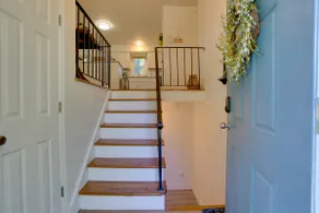 Kiamesha Lake Home w/ Deck: 4 Mi to Resorts World! - Image 4