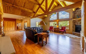 AJ's Outpost- Mountain Views, Family Retreat - Image 3
