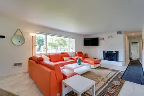 Cozy Retreat in Spokane Valley w/ Fireplace - Image 4