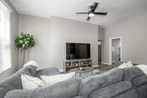 Queen City Grand House - Image 2