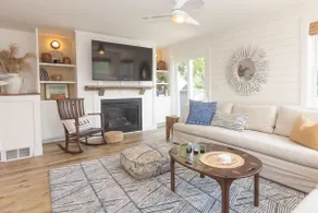Heaven on Earth! 2 BDR Fontana Flat, Walk to Lake - Image 3
