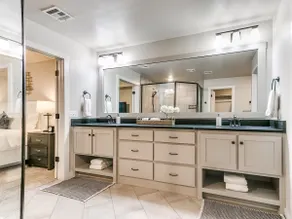 Stunning 4 Bed in Yukon! - Image 5