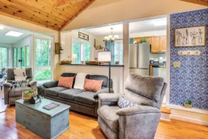 10 Mi to Sugar Mtn: ‘Bluebird Cottage’ in Newland - Image 4
