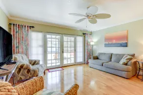 Welcoming Sarasota Vacation Rental w/ Pool! - Image 5
