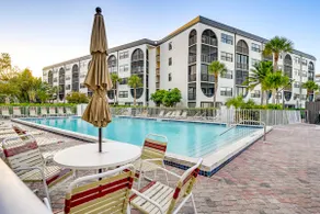 Waterfront Marco Island Condo Near Tigertail Beach - Image 3
