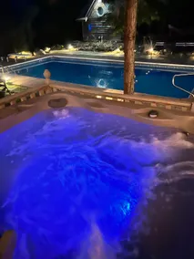 Huge Poconos Retreat with a Hot Tub a Heated Pool and close to hiking - Image 3
