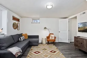 #StayinMyDistrict Twin Falls Pendleton Chic Suite - Image 3