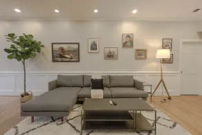 Luxury 2 Bed, 2Bath apartment in Back Bay/Fenway! - Image 2