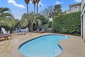 Spacious and Updated Wild Dunes beach home with private pool ! - Image 5