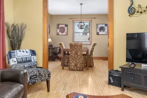 Classic Character Home, Near Downtown & Lawrence - Image 3